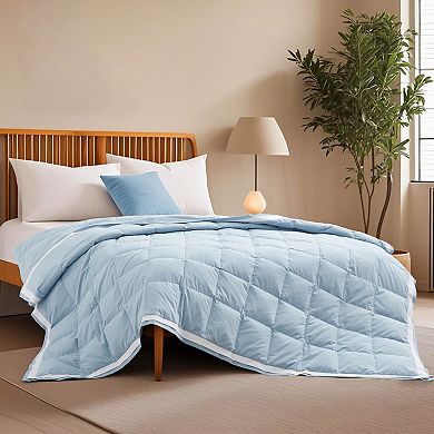 Unikome Cooling Lightweight Down Blanket Soft Summer Quilt with Color-Contrast Edging