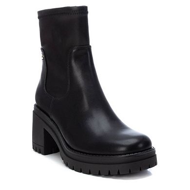 Women's Ankle Booties By XTI 140190