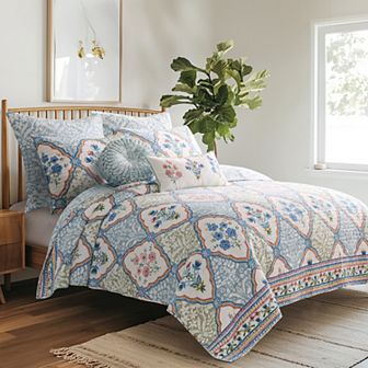 Levtex Home Zoey Quilt Set with Shams