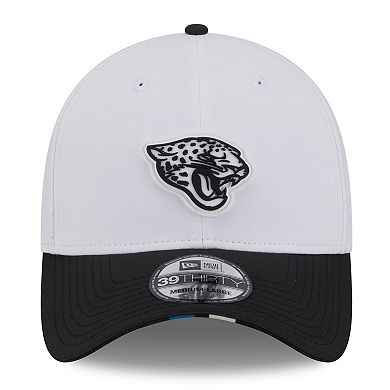 Men's New Era White/Black Jacksonville Jaguars 2025 NFL Training Camp 39THIRTY Flex Hat