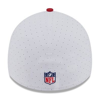 Men's New Era White/Red Tampa Bay Buccaneers 2025 NFL Training Camp 39THIRTY Flex Hat