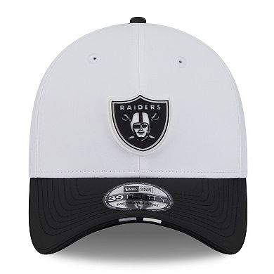 Men's New Era White/Black Las Vegas Raiders 2025 NFL Training Camp 39THIRTY Flex Hat