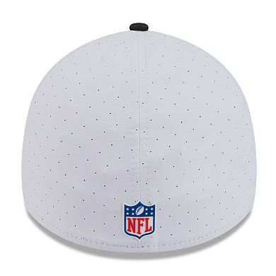 Men's New Era White/Black Las Vegas Raiders 2025 NFL Training Camp 39THIRTY Flex Hat