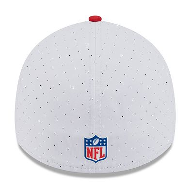 Men's New Era White/Red Kansas City Chiefs 2025 NFL Training Camp 39THIRTY Flex Hat