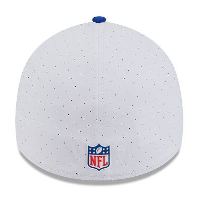 Men's New Era White/Royal New England Patriots 2025 NFL Training Camp Throwback Logo 39THIRTY Flex Hat