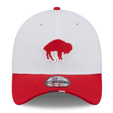 Men's New Era White/Red Buffalo Bills 2025 NFL Training Camp Throwback Logo 39THIRTY Flex Hat