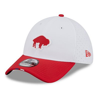 Men's New Era White/Red Buffalo Bills 2025 NFL Training Camp Throwback Logo 39THIRTY Flex Hat