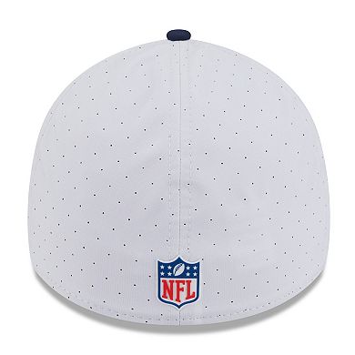 Men's New Era White/Navy New England Patriots 2025 NFL Training Camp 39THIRTY Flex Hat