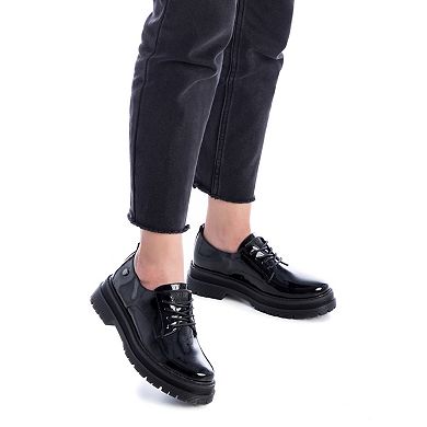 Women's Lace-Up Oxfords By XTI 140344