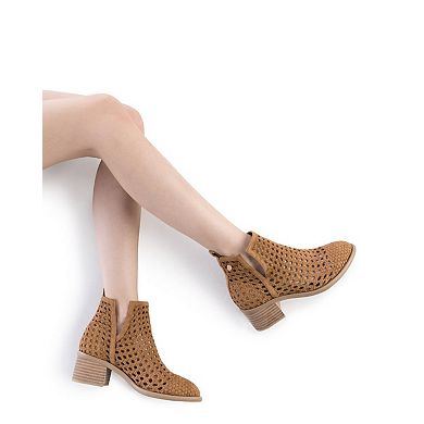 Women's Braided Ankle Booties By XTI 143959