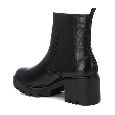 Women's Chelsea Booties By XTI 142984
