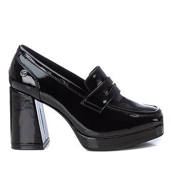 Women's Patent Leather Heeled Moccasins By XTI 143457