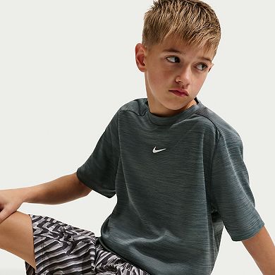 Boys 6-20 Nike Dri-FIT Woven Training Shorts