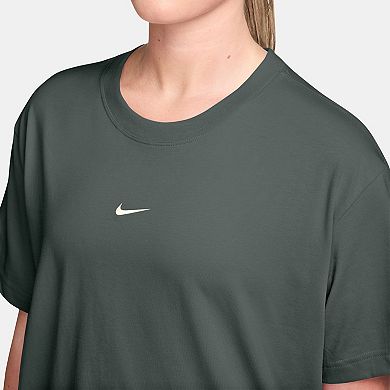 Women’s Nike Oversized Short Sleeve T-Shirt