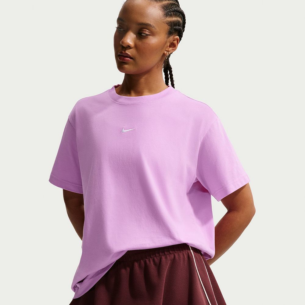 Women's Nike Oversized Short Sleeve T-Shirt