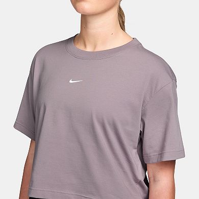 Women’s Nike Sportswear Loose Short Sleeve Cropped T-Shirt