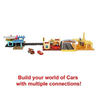 Mattel Disney and Pixar's Cars Radiator Springs Tour Playset with 2 Toy Cars