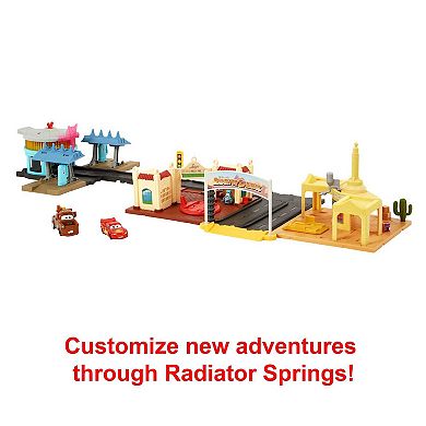 Mattel Disney and Pixar's Cars Radiator Springs Tour Playset with 2 Toy Cars