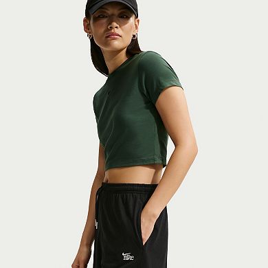 Women's Nike Chill Knit Lightweight Shorts