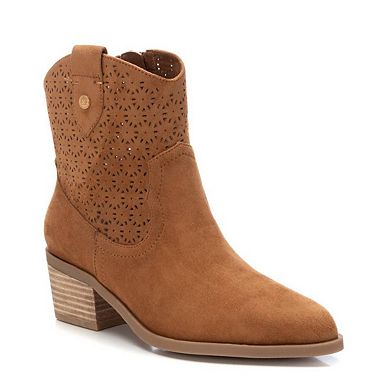 Women's Suede Ankle Booties By XTI 143885