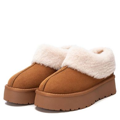 Women's Suede Clogs By XTI 142211