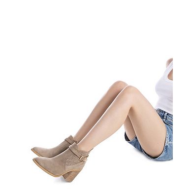 Women's Suede Ankle Booties By XTI 143883
