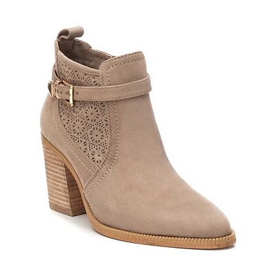 Women's Suede Ankle Booties By XTI 143883