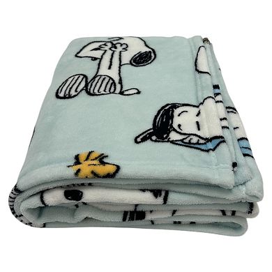 Peanuts Naptime Snoopy Throw Blanket