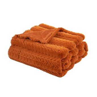 Home Soft Things Tread Pattern Faux Fur Throw Blanket