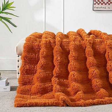 Home Soft Things Line Drawing Faux Fur Throw Blanket