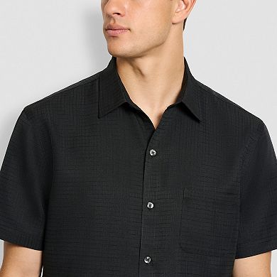 Men's Van Heusen Weekend Texture Camp Solid Short Sleeve Shirt