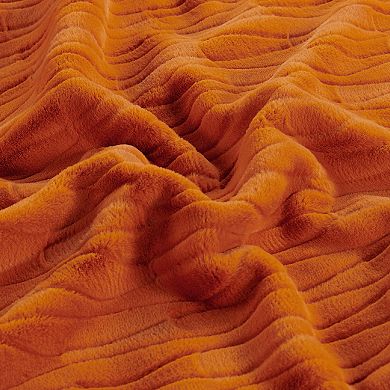 Home Soft Things Leaf Pattern Faux Fur Throw Blanket