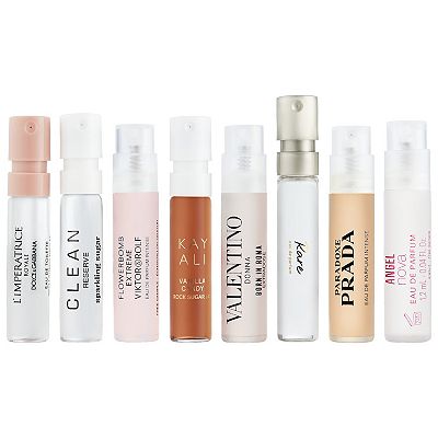 Sephora Favorites Holiday Sampler Set With Redeemable Voucher for
