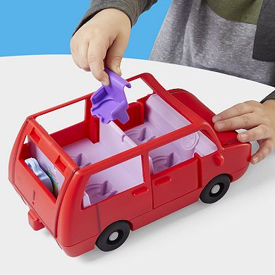 Hasbro Peppa Pig Peppa's Big Family Car Playset