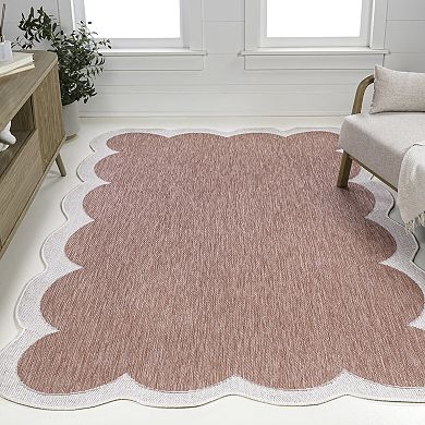 Alice Classic Cottage Two-Tone Scalloped Indoor/Outdoor Shaped Area Rug