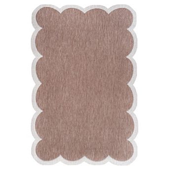 Alice Classic Cottage Two-Tone Scalloped Indoor/Outdoor Shaped Area Rug