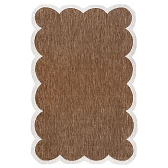 Alice Classic Cottage Two-Tone Scalloped Indoor/Outdoor Shaped Area Rug