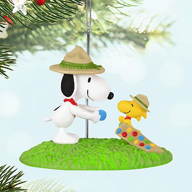 Peanuts Gang Merit Badge Ceremony Hallmark Keepsake Christmas Ornament