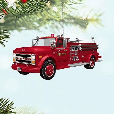 Fire Brigade 1968 Chevrolet Fire Engine With Light Hallmark Keepsake Christmas Ornament