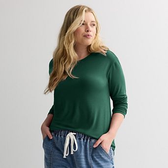 Juniors' Plus Size SO® Core Long Sleeve Crewneck Tee with TRS Fabric
