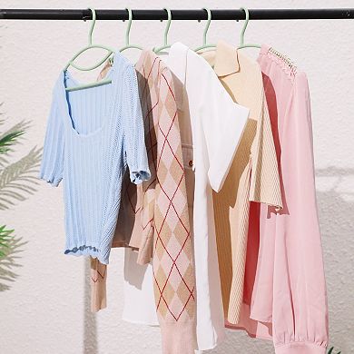 20 Pack Plastic Non-Slip Hangers, Durable Space Saving Clothes Hangers for Clothing, Closet, Pants