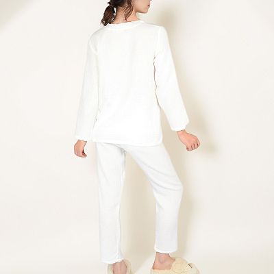 Casual Nights Women’s Embroidered Contrast Print Pajama Set – Long Sleeve Top & Capri Pants, Sizes 2-20, Elastic Waist