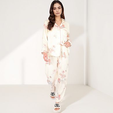 Women's Floral Butterfly Print Pajama Set with Button-Up Top Chest Pocket and Relaxed Fit Pants