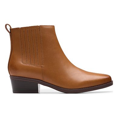 Clarks Danyelle Skip Women's Leather Ankle Boots