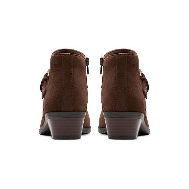 Clarks® Danyelle Wish Women's Ankle Boots with Block Heel & Zip Closure