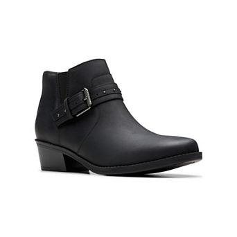 Clarks® Danyelle Wish Women's Ankle Boots with Block Heel & Zip Closure