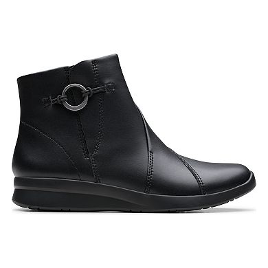 Clarks® Ellowyn Deva Women's Block Heel Zip Closure Ankle Boots