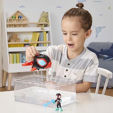 Hasbro Marvel Spidey Water-Webs Spin Dolphin Playset