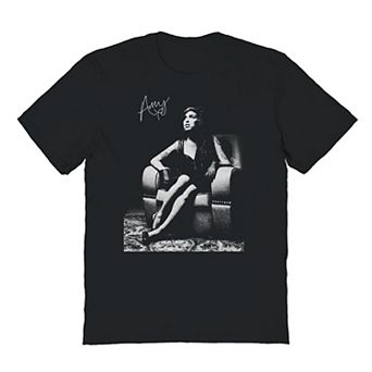 Men's Amy Winehouse Sitting Graphic Tee