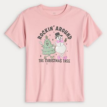 Girls 7-20 SO® Short Sleeve Oversized Holiday Graphic Tee in Regular & Plus Size